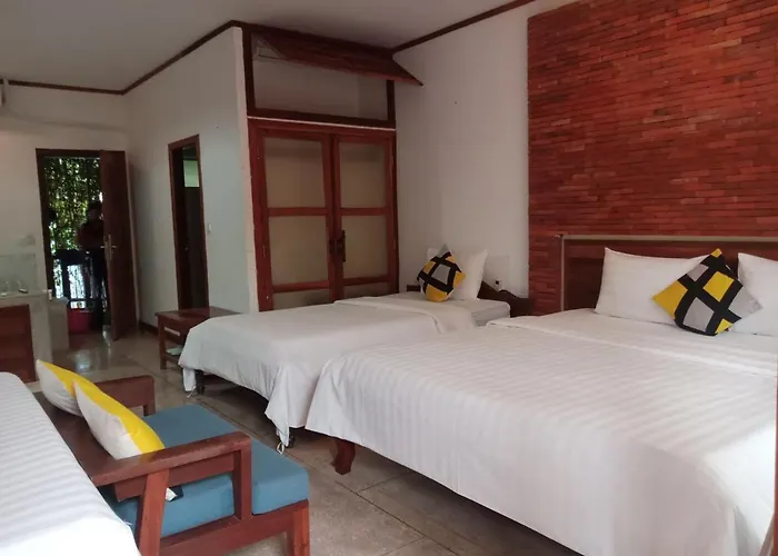Lucky Private Boutique Pool 4*