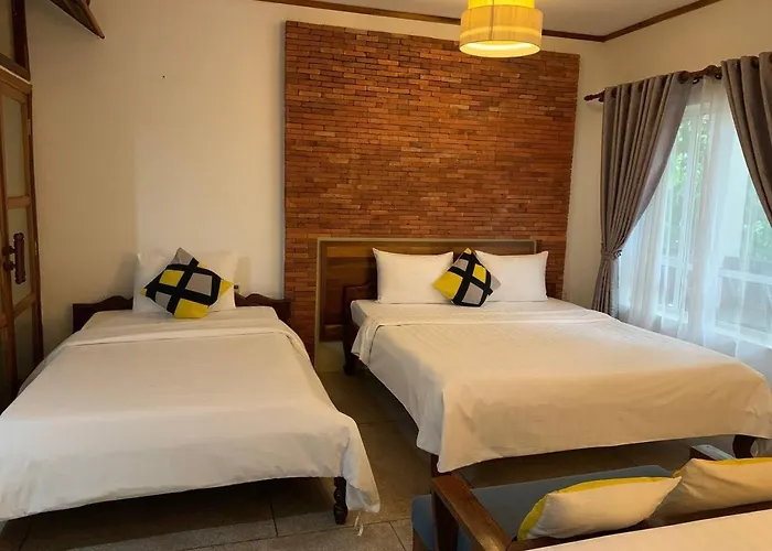 Lucky Private Boutique Pool Hotel 4*