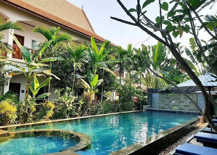 Lucky Private Boutique Pool Hotel 4*