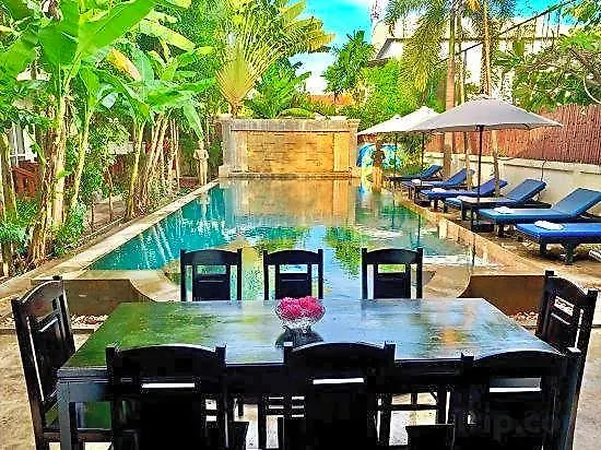 Lucky Private Boutique Pool 4*